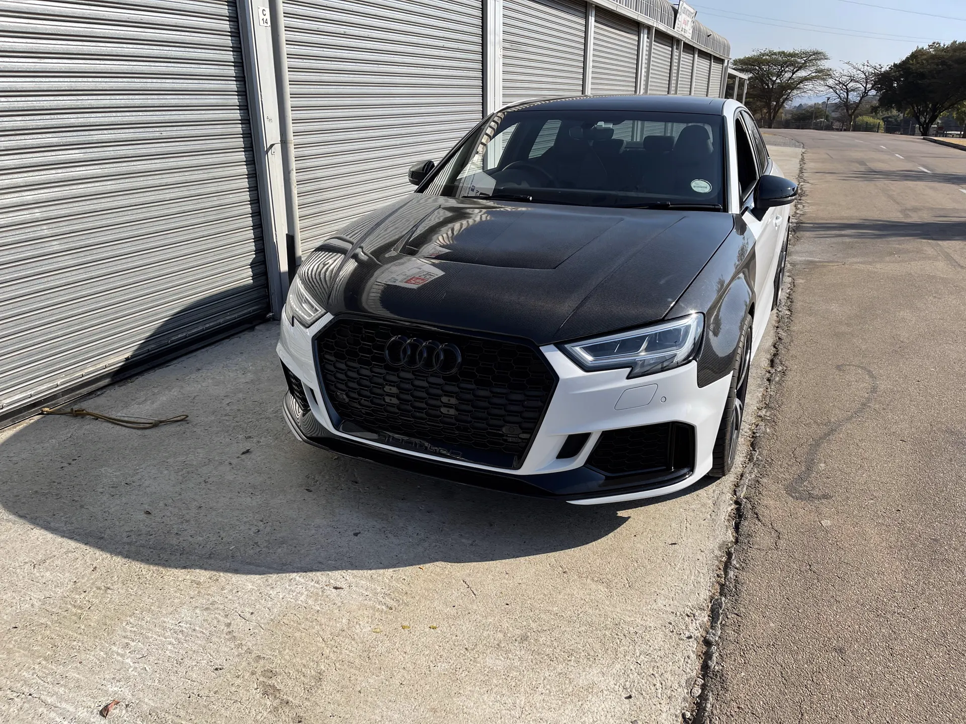 Carbon Bonnet Development — RaceEngineeringSA project media